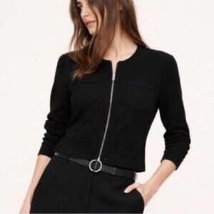 Mexx 100% Wool cardigan w/Zipper, Size small, boiled wool feel, pockets, fitted